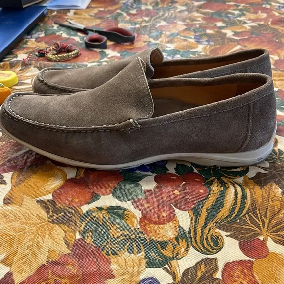 TAYRN ROSE MEN's TAN LOAFERS